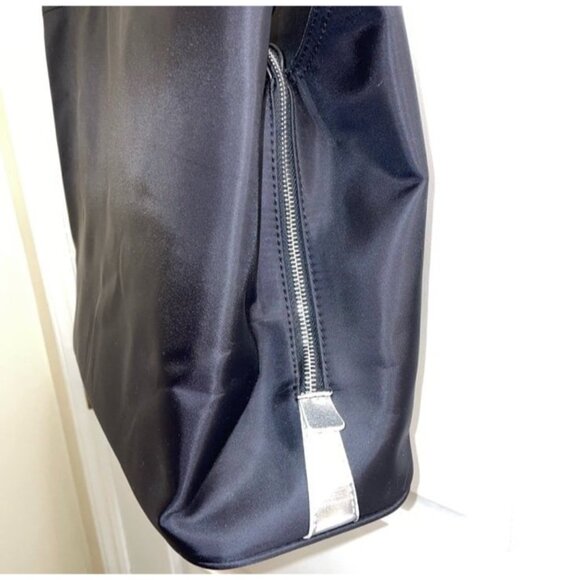 NEW Versace Perfumes Large Black Tote Bag - Picture 3 of 4